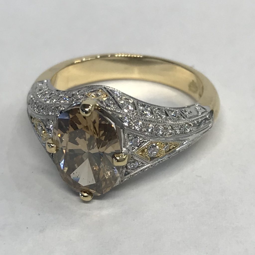 Cognac Diamond & Filigree white diamond set Ring with yellow gold inlays shoulder view